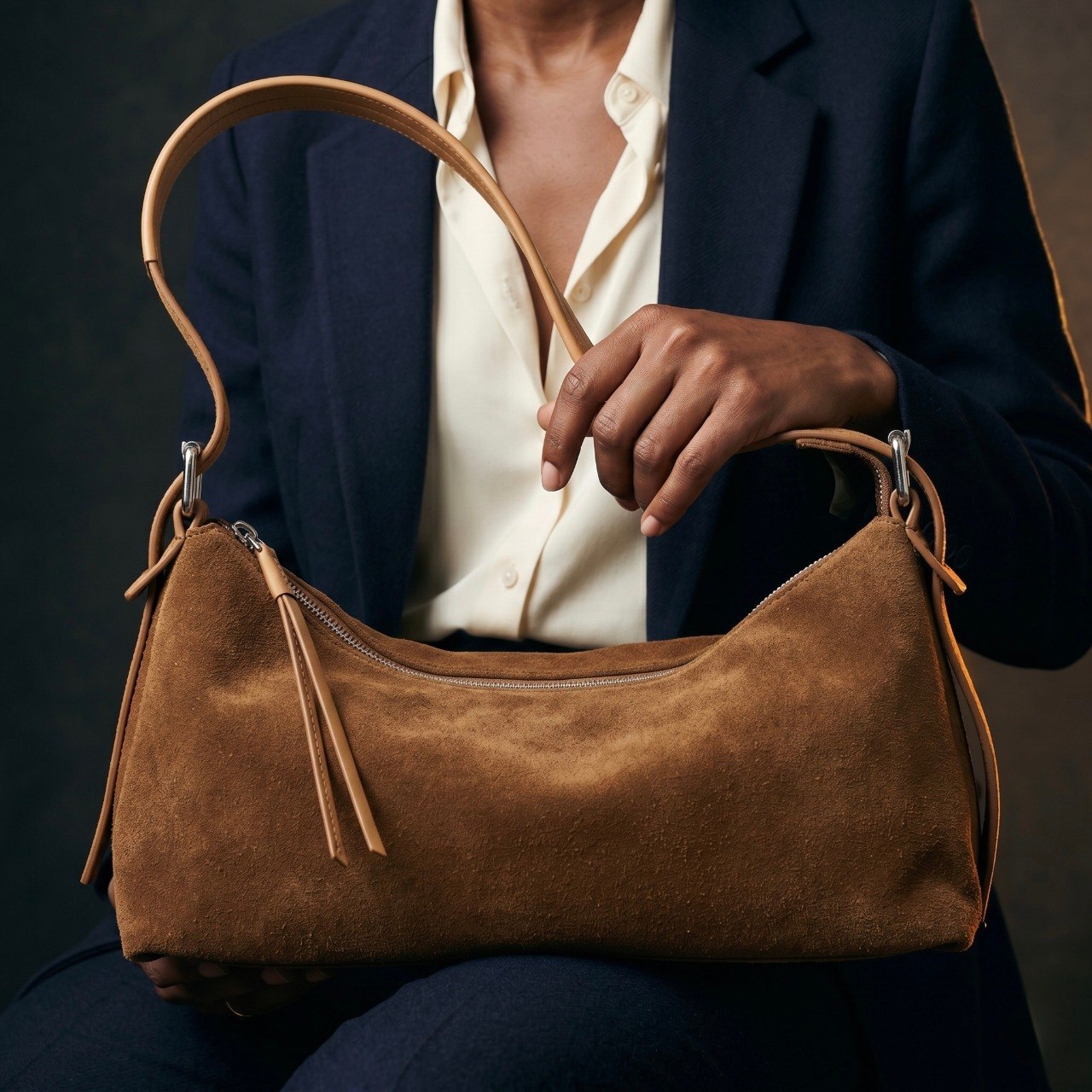 Suede_Hobo_Bag_Genuine_Suede_Slouchy_Vintage_Shoulder_Bag_Women_Zipper_Lunezzo_model8