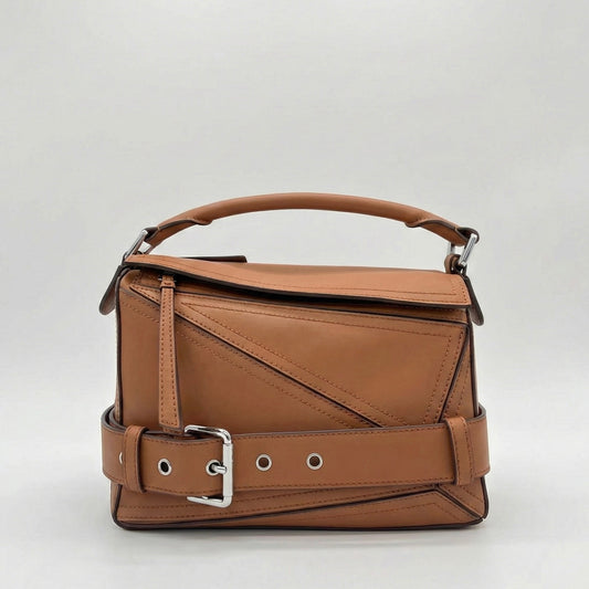 The Geometric Belted Bag2