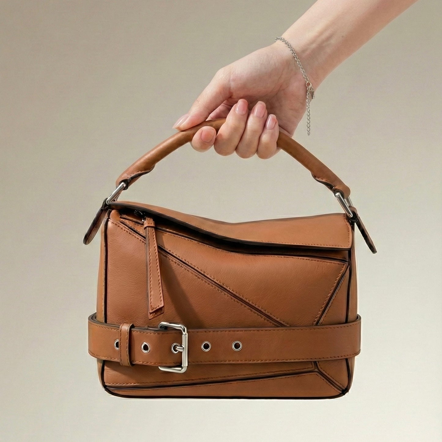The Geometric Belted Bag4