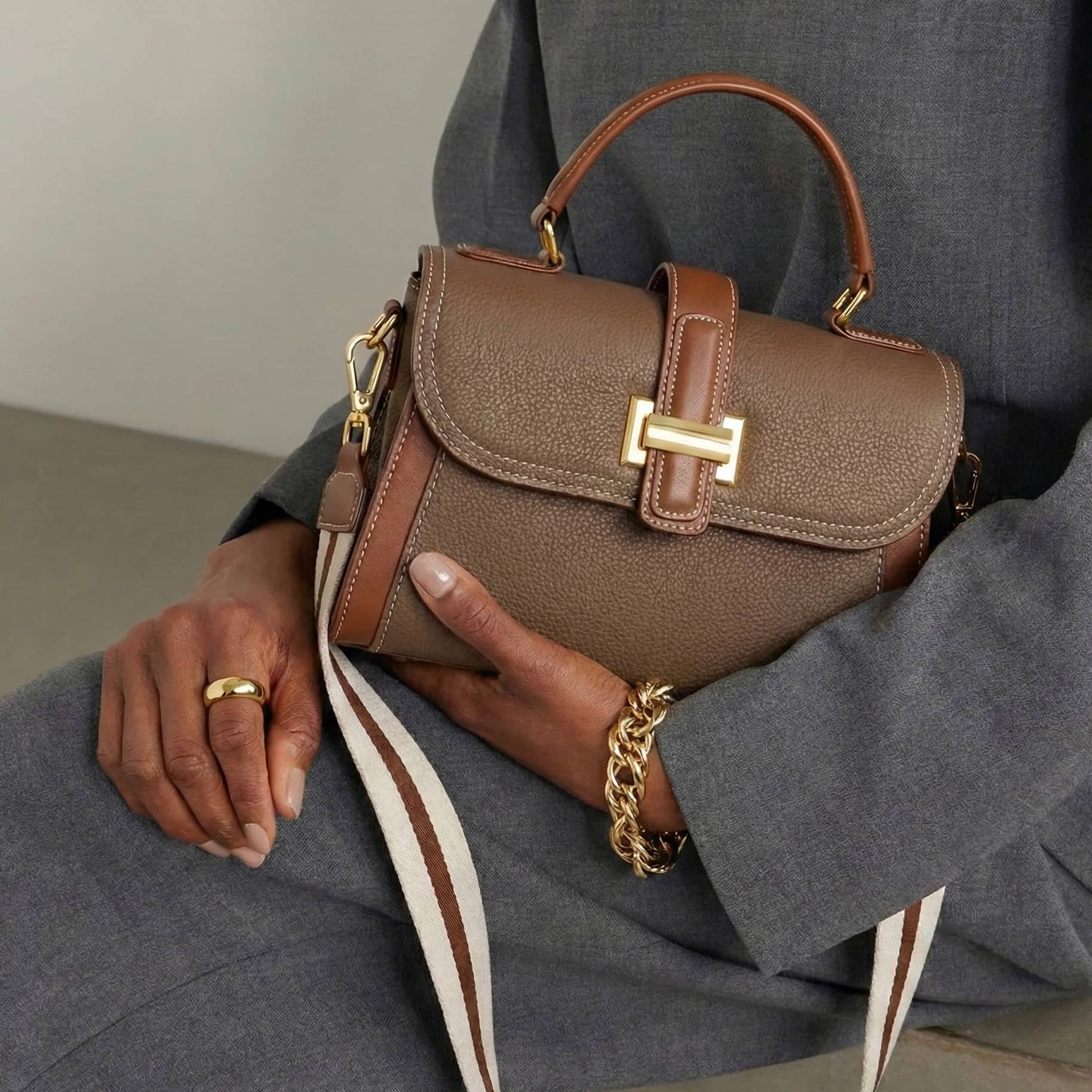 Women Structured Crossbody Top Handle Bag — Color Block Italian Style — Lunezzo_model